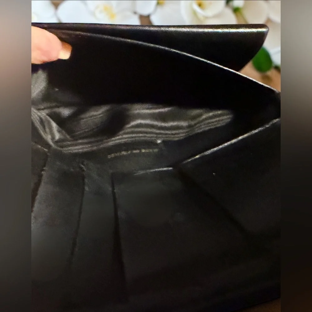 Chanel Caviar Timeless CC Long Wallet RICH BLACK LEATHER KISS Lock💋 - Picture 15 of 16